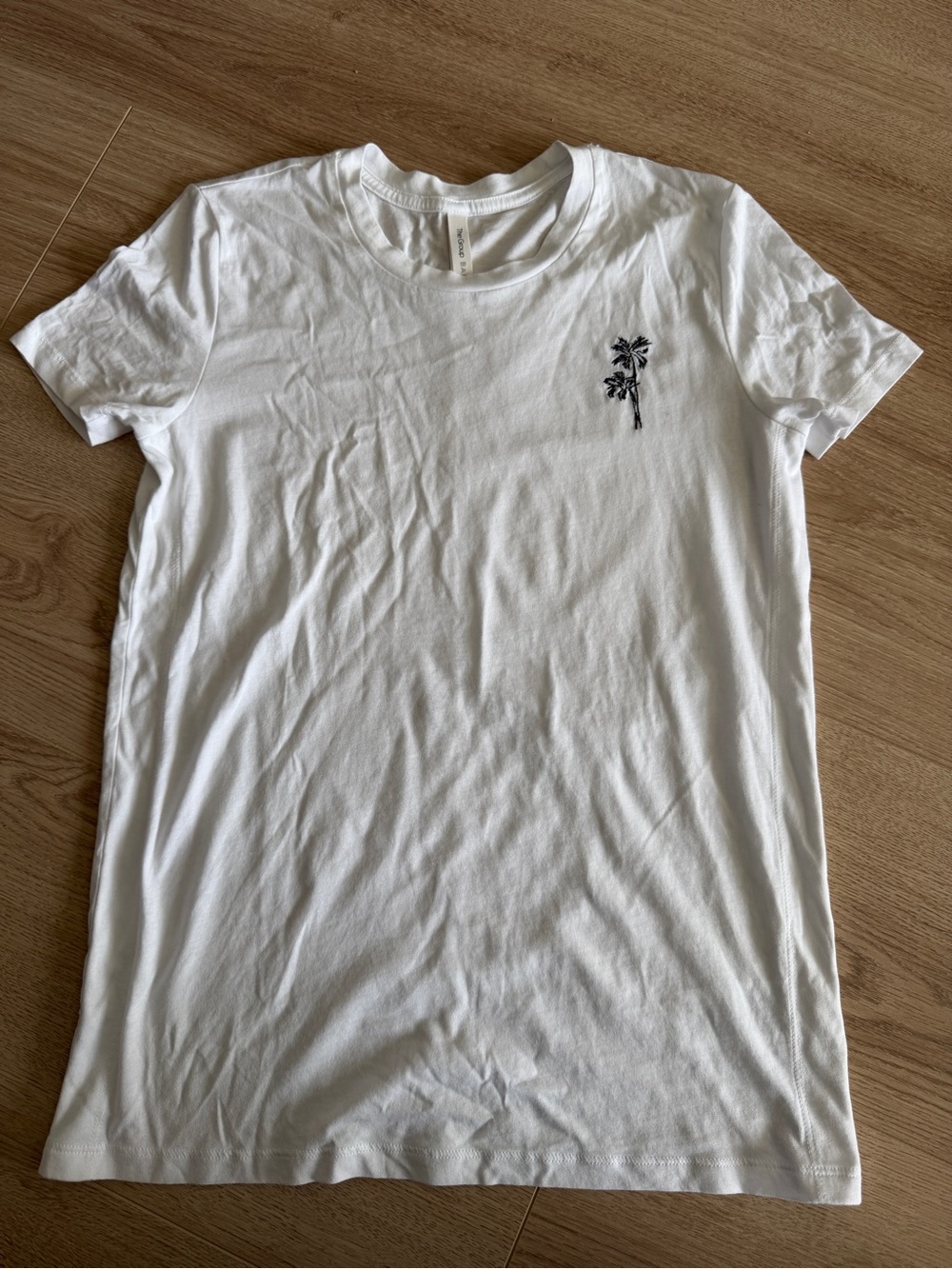 BWNOT Babaton White Crew Neck Tee with Black Palm Tree Embroidery